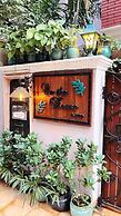On The House - Bed and Breakfast