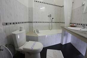 Orient Hotel