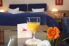 Hotel Lenauhof