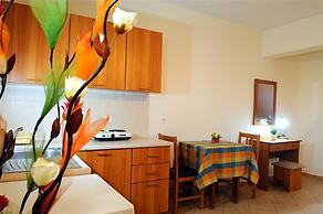 Nikos 2 Studios & Apartments