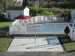 Long Beach Motor Inn