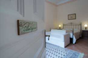 Phaedra Hotel