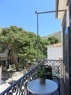 Phaedra Hotel