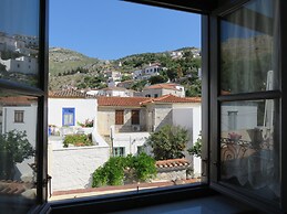 Phaedra Hotel