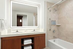 Courtyard by Marriott Anaheim Theme Park Entrance