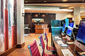 Courtyard by Marriott Anaheim Theme Park Entrance