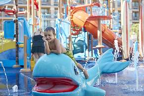 Courtyard by Marriott Anaheim Theme Park Entrance