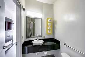 Motel 6 Allentown, PA