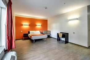 Motel 6 Allentown, PA