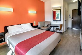 Motel 6 Allentown, PA