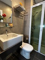 Cenang Plaza Beach Hotel