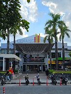 Cenang Plaza Beach Hotel