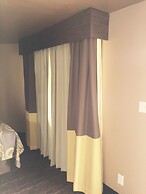 AArya Hotel By Niagara Fashion Outlets