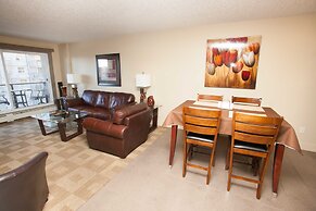 Corporate Suites of Calgary - Eightwelve