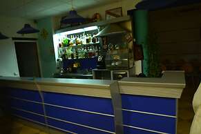 Bayfront Hotel