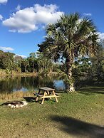 Everglades Chickee Cottages - Ochopee