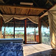 Everglades Chickee Cottages - Ochopee