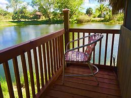 Everglades Chickee Cottages - Ochopee