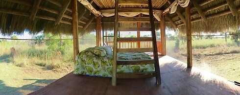 Everglades Chickee Cottages - Ochopee