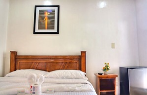 Angelyn's Dive Resort