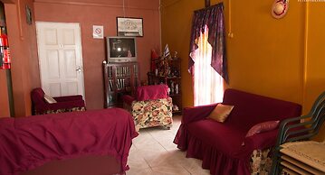 Villa Shalom Guest House