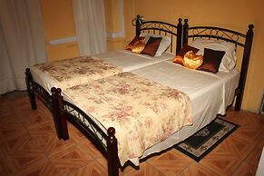 Villa Shalom Guest House