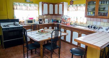 Villa Shalom Guest House