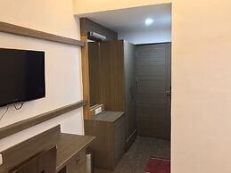 Pearl Hotel & Banquets