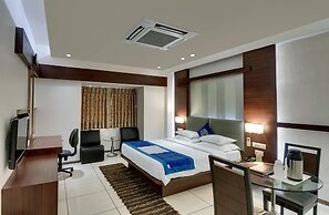 Pearl Hotel & Banquets