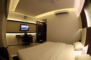 Pearl Hotel & Banquets