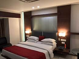 Pearl Hotel & Banquets