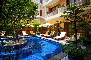 House Boutique Eco Hotel