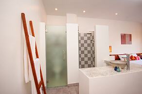 House Boutique Eco Hotel