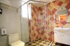 Ola B&B - Peng's family