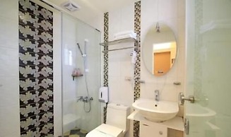 Ola B&B - Peng's family