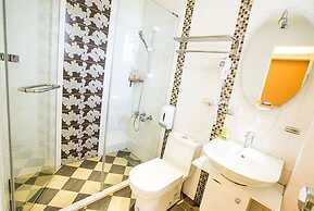 Ola B&B - Peng's family