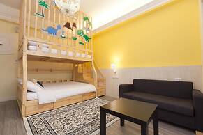 Ola B&B - Peng's family