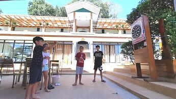 Green Bay Samed Resort