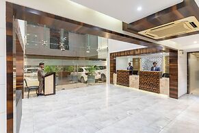 Hotel Summit