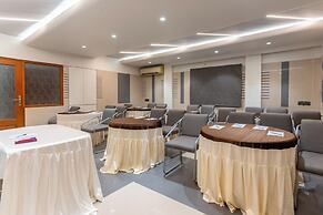 Hotel Summit