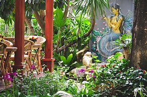 Charlie House Pinklao