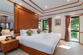 Charlie House Pinklao