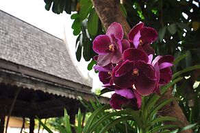 Charlie House Pinklao