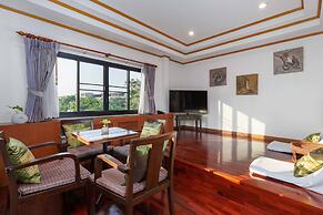 Charlie House Pinklao