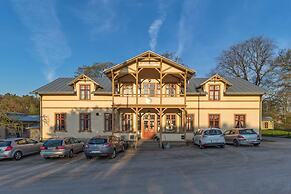 Ronneby Brunnspark Vandrarhem och B&B - Hostel