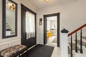 B&B Hillhouse