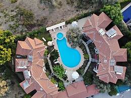 Olive Garden Apart Hotel