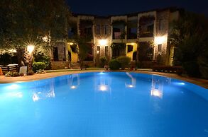 Olive Garden Apart Hotel