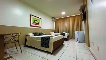 Max Hotel