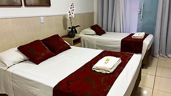 Max Hotel